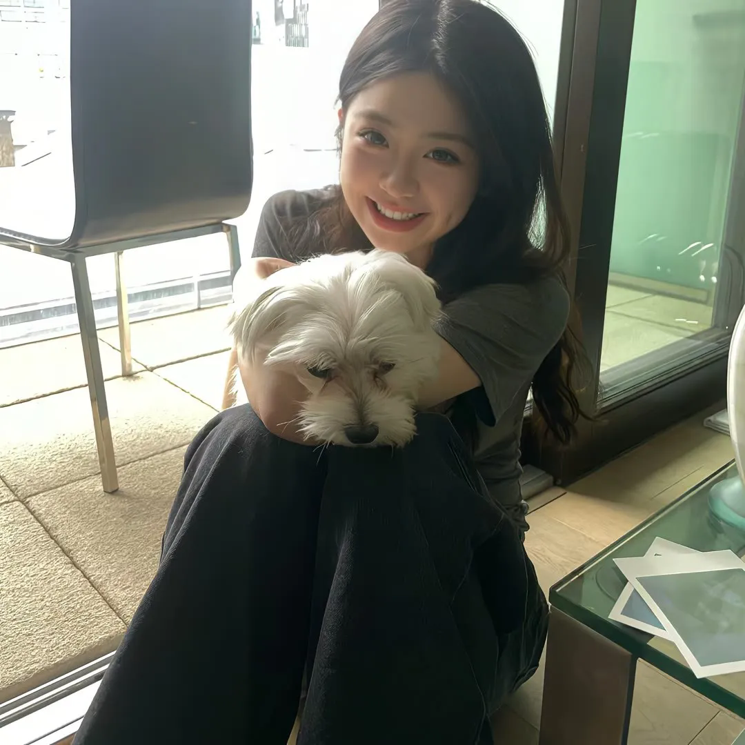 他的小鹿式女友有点甜